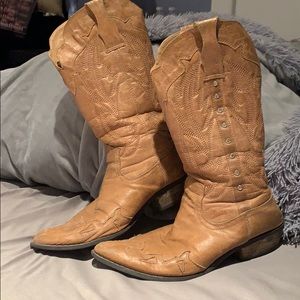 Coconut Cowboy Boots